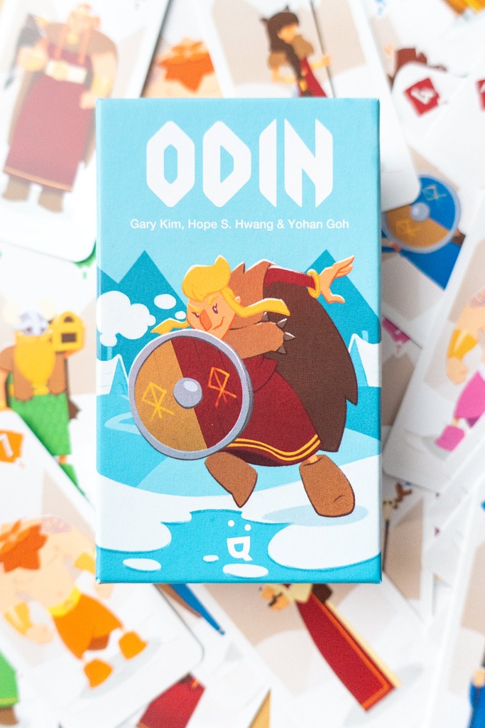 odin-von-helvetiq-7640139533388-fotos(1).jpeg-300dpi