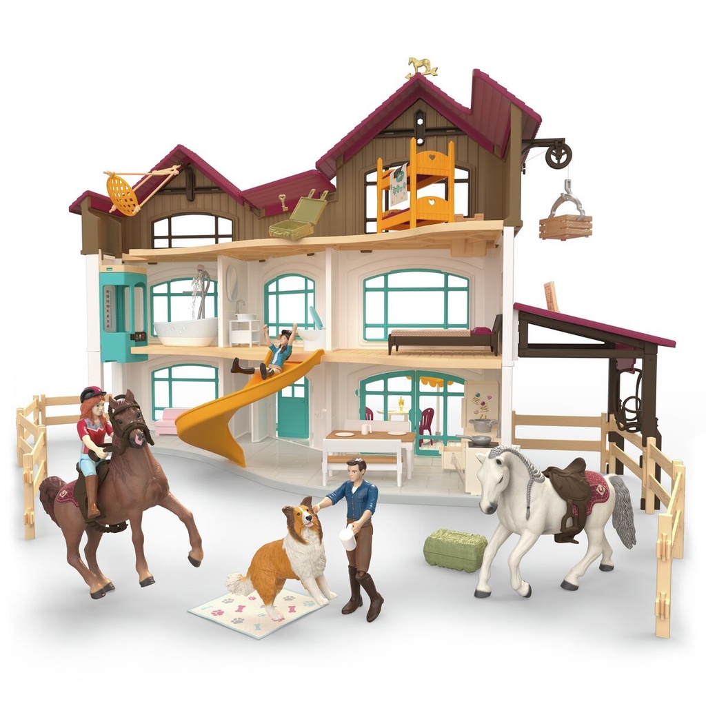 Lakeside Villa & Paddock