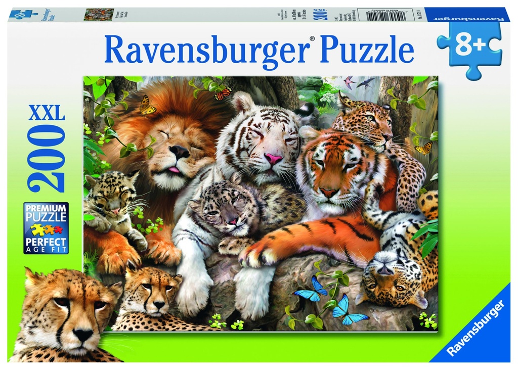 Schmusende Raubkatze 200