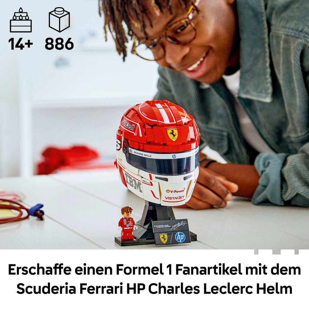 Scuderia Ferrari HP Charles Leclerc Helm